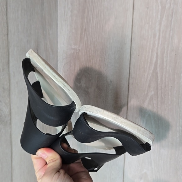 Vince Women Soutce Slingback Ankle Leather Sandals Slide shoes sz 8.5 - Picture 4 of 12